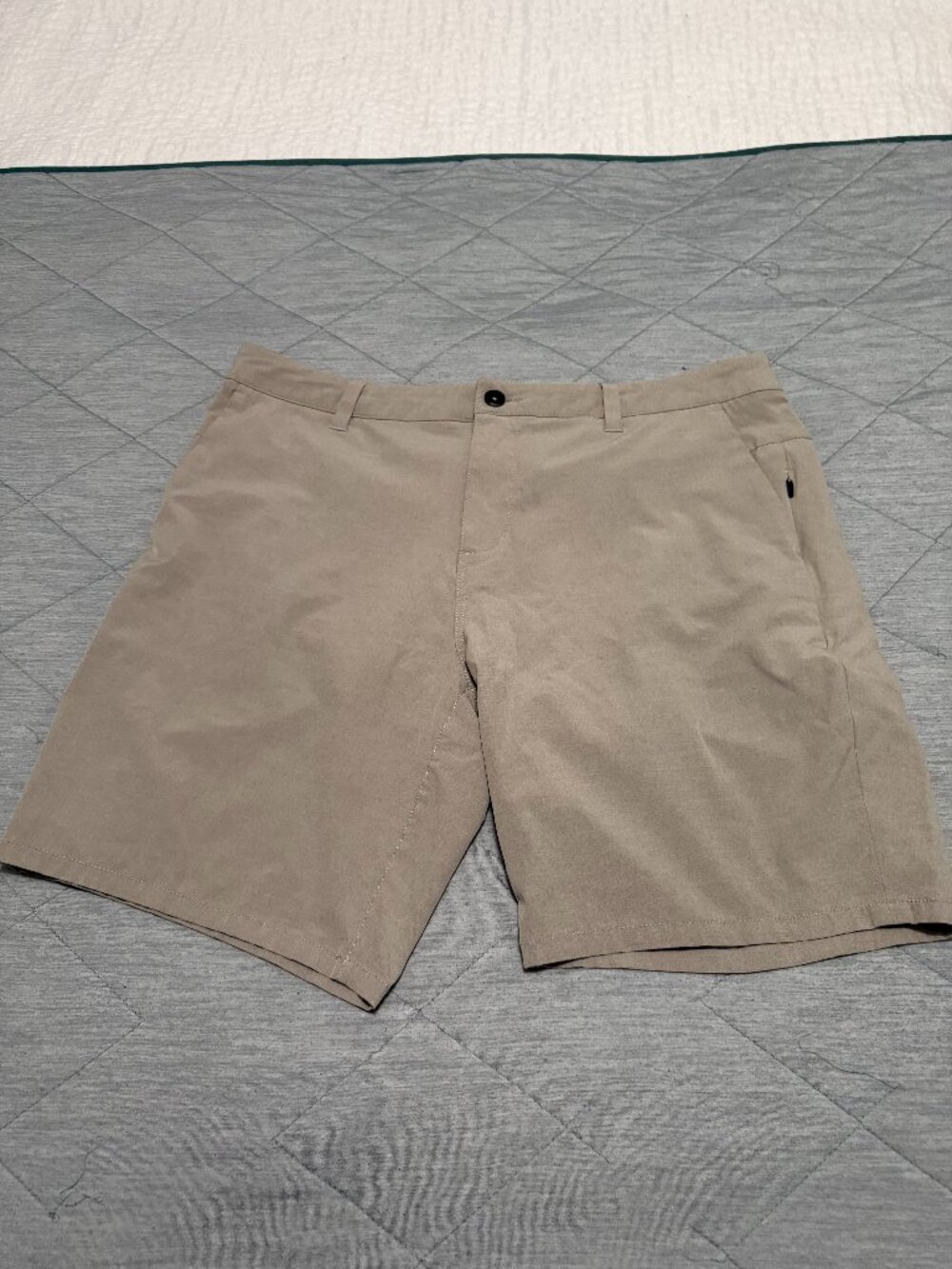 Mens Tan Vuori Aim Shorts Sz 34